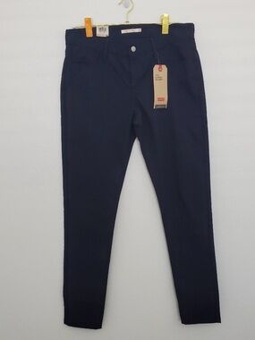 NWT Levi's | 710 Super Skinny Navy Blue